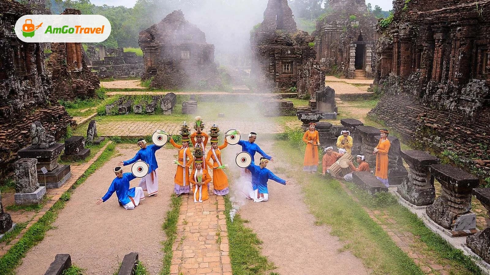 Apsara dance performance among My Son brick towers